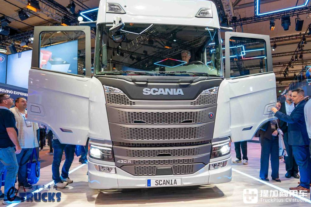 IAA 2026: ¿nueva cara frontal, tiradores ocultos y retrovisores electrónicos? Análisis a fondo del nuevo tractor Scania Dynamic 430 R