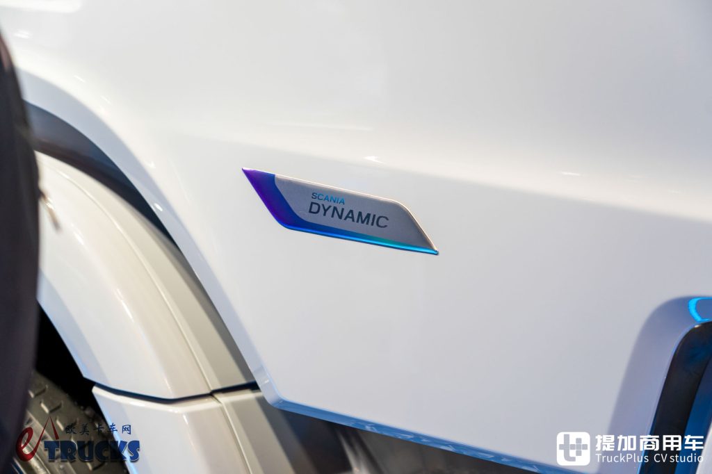 IAA 2026: ¿nueva cara frontal, tiradores ocultos y retrovisores electrónicos? Análisis a fondo del nuevo tractor Scania Dynamic 430 R