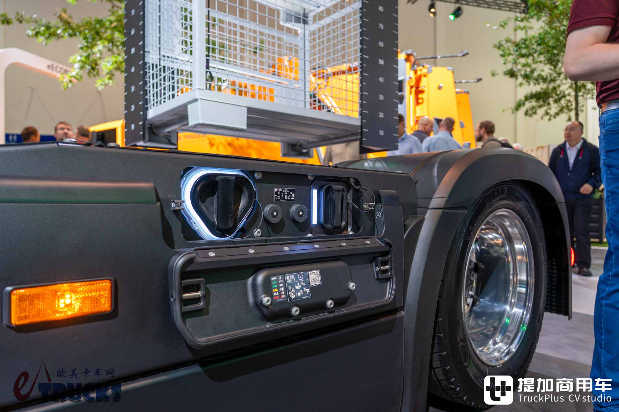IAA 2026: ¿un camión eléctrico de larga distancia también puede jugar a la quinta rueda baja? Análisis a fondo del tractor Mercedes-Benz eActros Lowliner