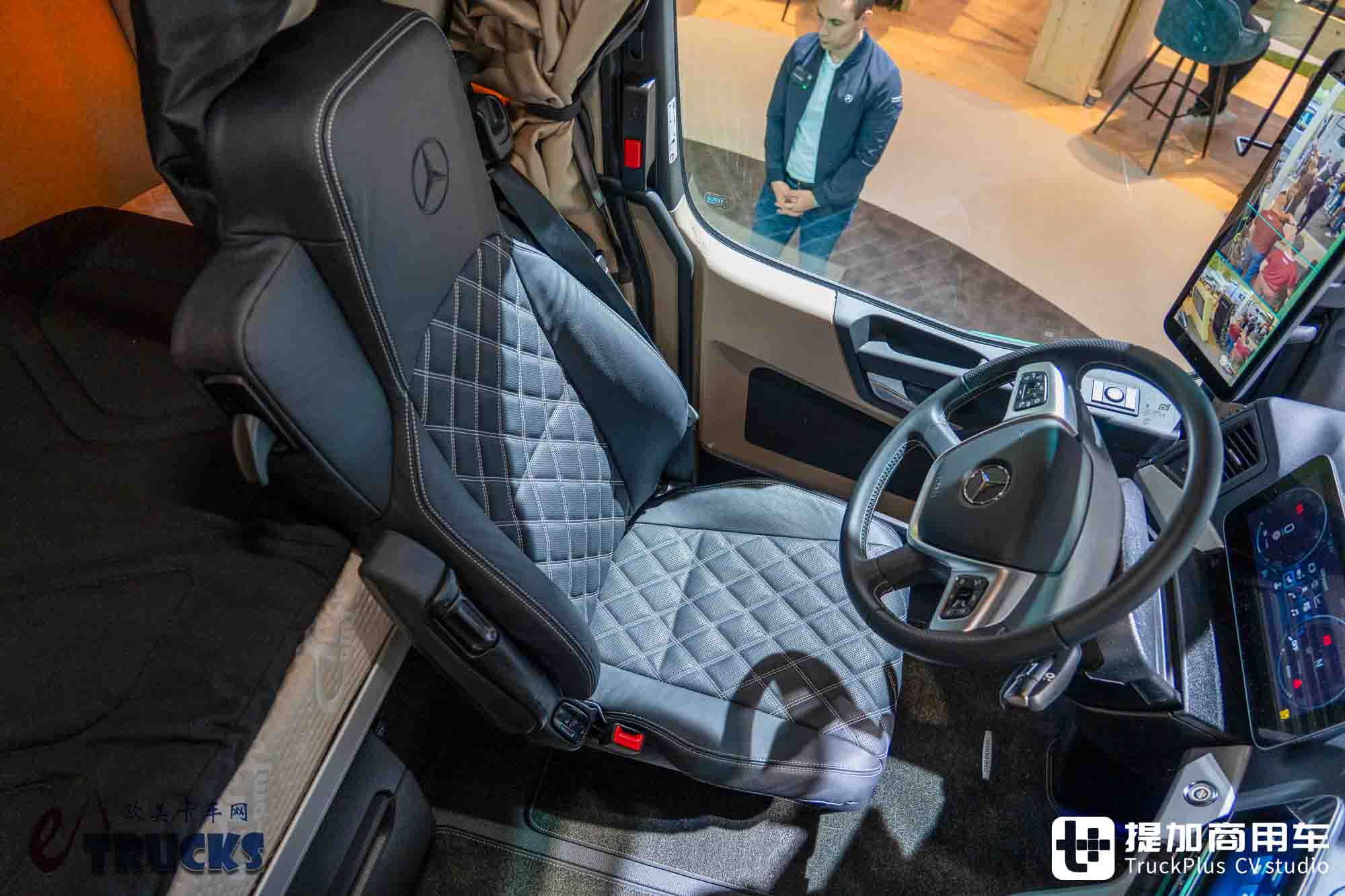 IAA 2026: ¿un camión eléctrico de larga distancia también puede jugar a la quinta rueda baja? Análisis a fondo del tractor Mercedes-Benz eActros Lowliner