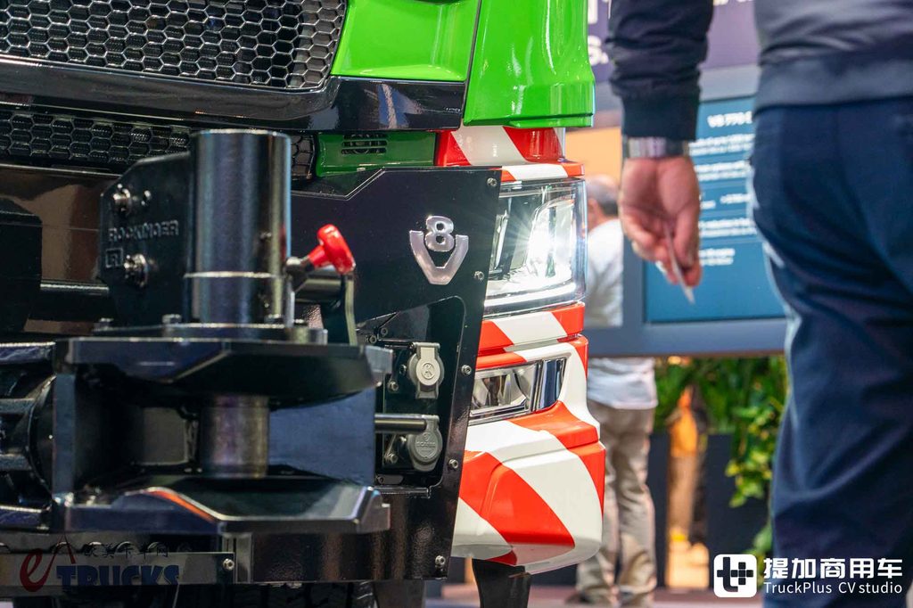 IAA 2026: ¡llegó el rey de las mil toneladas de Scania! Tracción 8x6 con V8 de 770 CV — análisis a fondo del tractor 770 S para transporte de grandes cargas