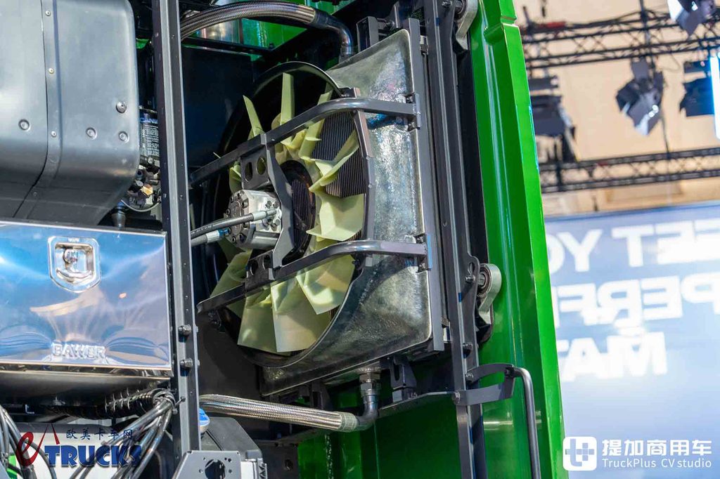 IAA 2026: ¡llegó el rey de las mil toneladas de Scania! Tracción 8x6 con V8 de 770 CV — análisis a fondo del tractor 770 S para transporte de grandes cargas