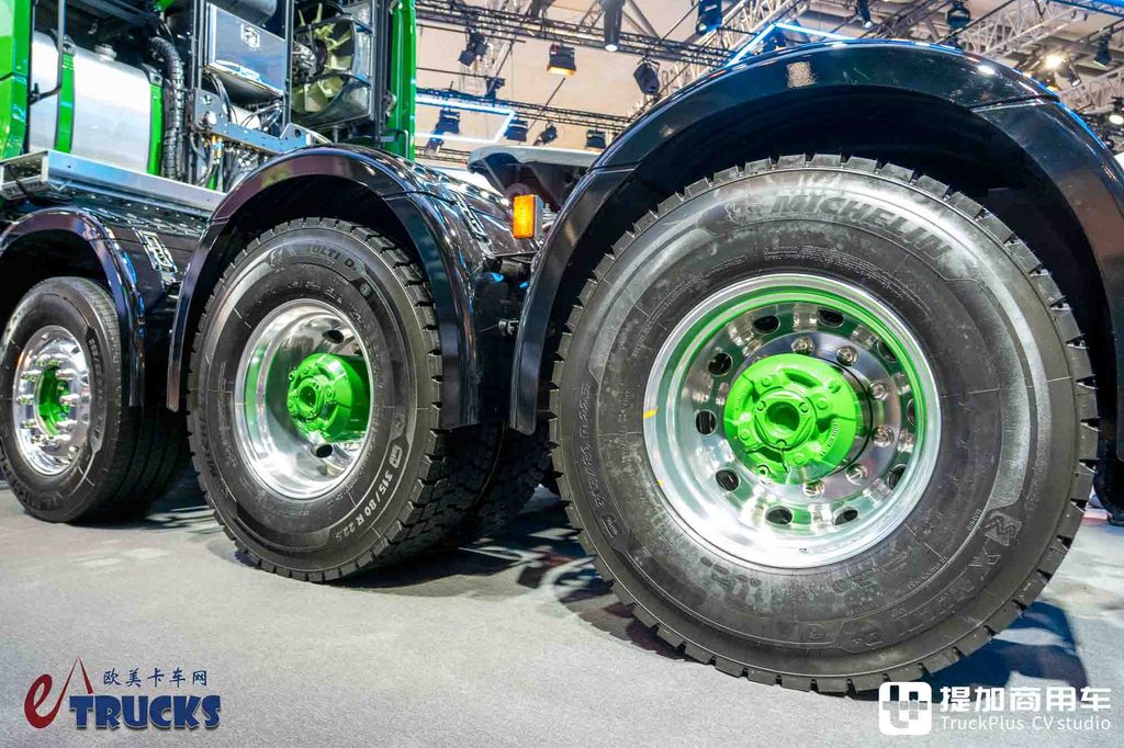 IAA 2026: ¡llegó el rey de las mil toneladas de Scania! Tracción 8x6 con V8 de 770 CV — análisis a fondo del tractor 770 S para transporte de grandes cargas