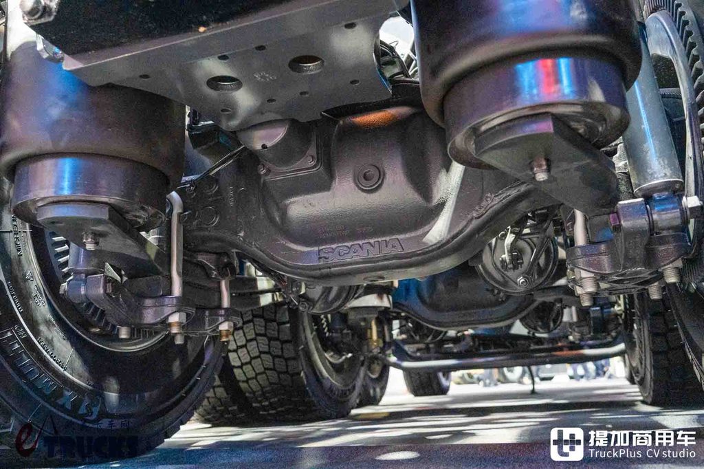 IAA 2026: ¡llegó el rey de las mil toneladas de Scania! Tracción 8x6 con V8 de 770 CV — análisis a fondo del tractor 770 S para transporte de grandes cargas