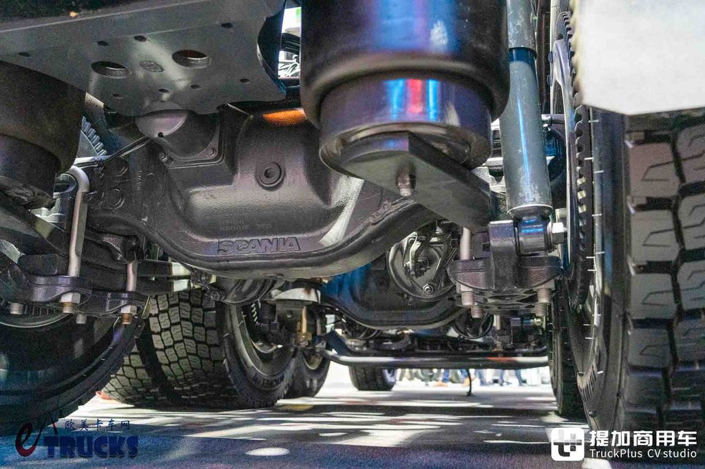 IAA 2026: ¡llegó el rey de las mil toneladas de Scania! Tracción 8x6 con V8 de 770 CV — análisis a fondo del tractor 770 S para transporte de grandes cargas