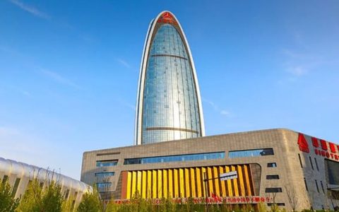 Sinotruk mantiene el 31,2% de cuota en volquetes de enero a septiembre, primero del sector; SITRAK aporta el 43,4% de las ventas con un crecimiento del 182,6%, liderando la industria
