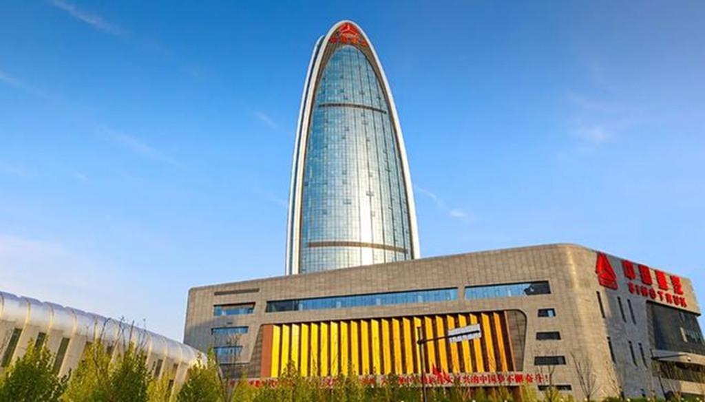 Sinotruk mantiene el 31,2% de cuota en volquetes de enero a septiembre, primero del sector; SITRAK aporta el 43,4% de las ventas con un crecimiento del 182,6%, liderando la industria