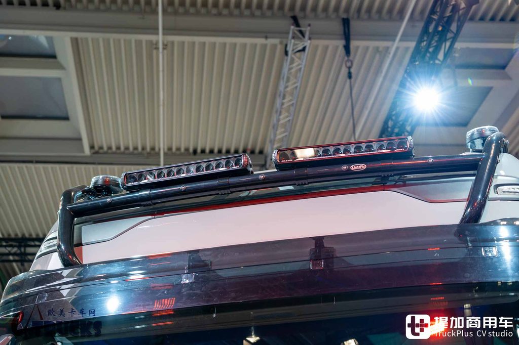 IAA 2026: ¡el octavo de las «Siete Hermanas» de los camiones europeos! ¿El camión nuevo más barato de Europa? Análisis fotográfico en profundidad del Ford F-MAX