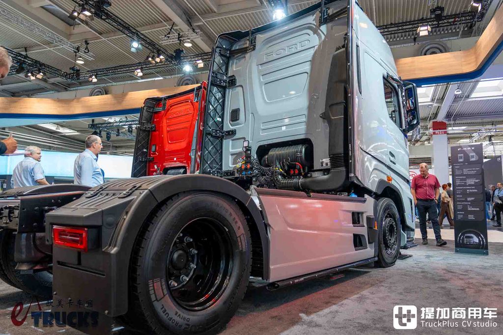 IAA 2026: ¡el octavo de las «Siete Hermanas» de los camiones europeos! ¿El camión nuevo más barato de Europa? Análisis fotográfico en profundidad del Ford F-MAX