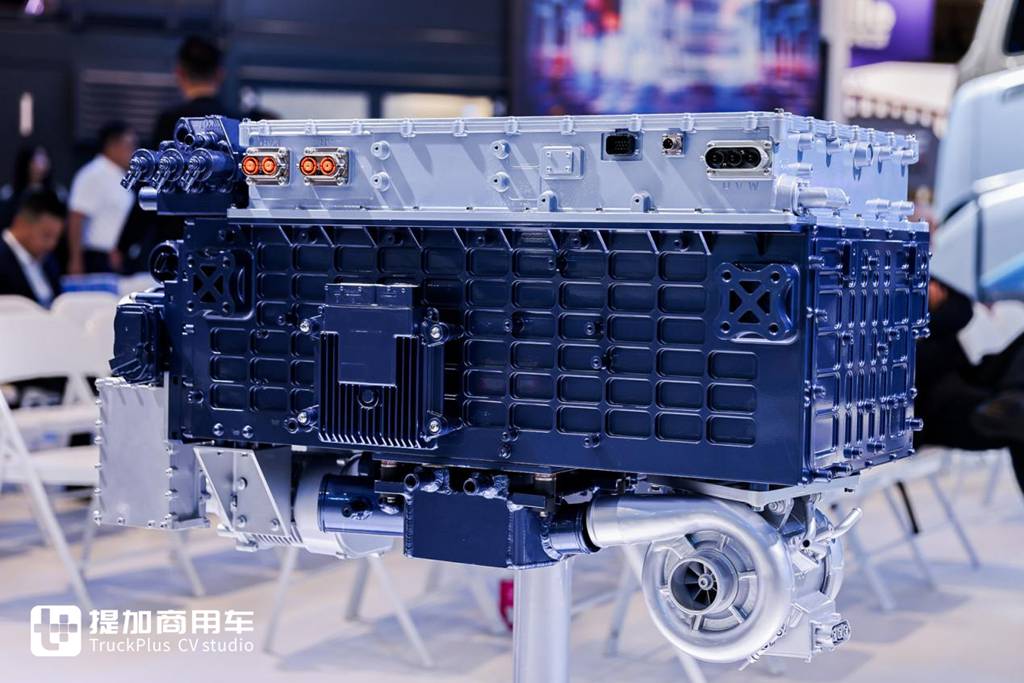 Tres camiones, tres stacks, un sistema híbrido y una plataforma: Dongfeng exhibe la «familia completa» de vehículos comerciales de hidrógeno en Hannover