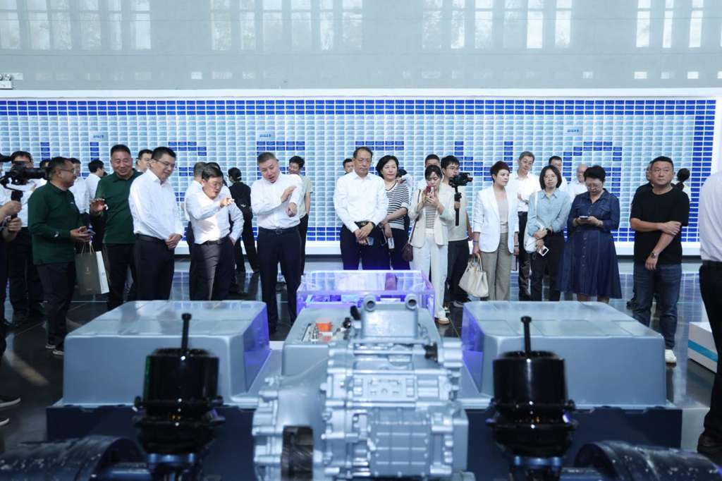 El Centro de Innovación Científico-Tecnológica de Dongfeng Commercial Vehicles abre oficialmente, anclando una nueva etapa de I+D propia