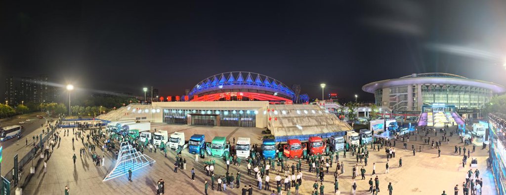 Dongfeng Commercial Vehicles lanza globalmente su nueva Plataforma Verde-Inteligente, co-encendiendo un nuevo motor de logística inteligente multienergética