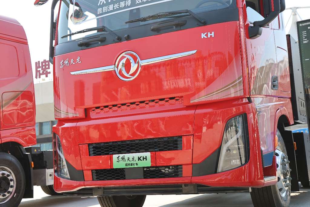 ¡80% en 18 minutos! El Dongfeng Tianlong KH lanza un camión pesado de carga ultrarrápida con cabina totalmente renovada