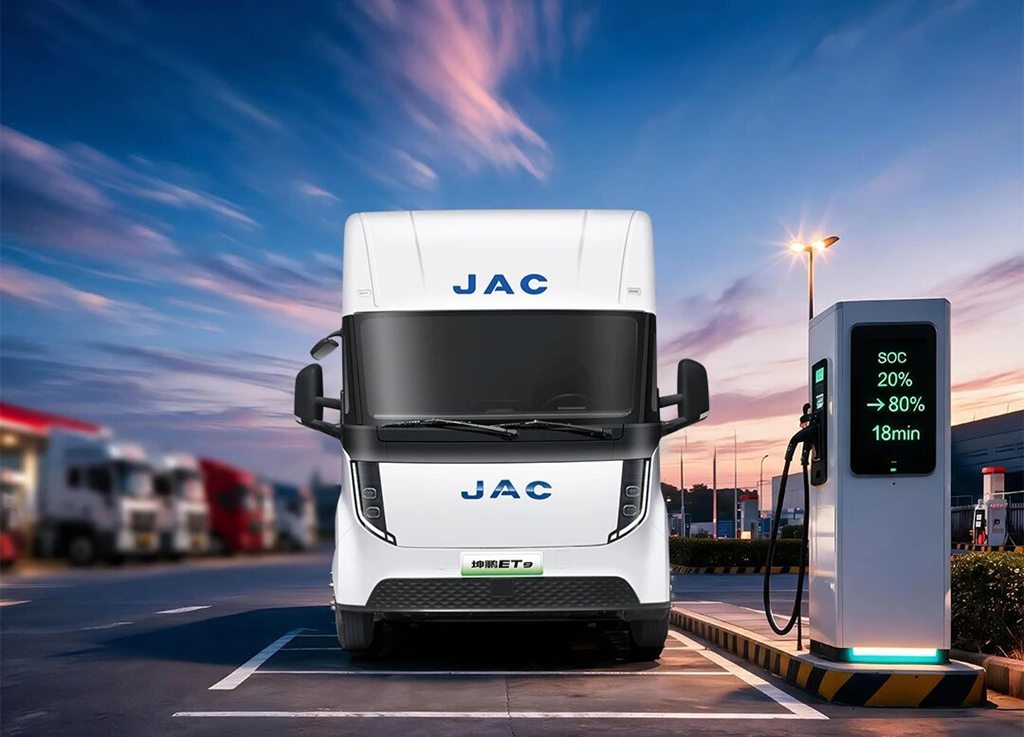 ¿Cómo elegir un camión ligero de gran batería sin errores? El Kunpeng ET9 con batería CATL de 172 kWh fija cuatro estándares