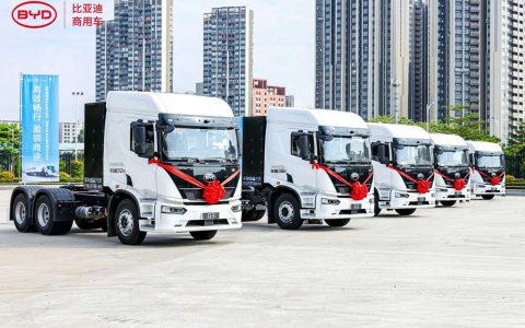 BYD Commercial Vehicles y MILKYWAY alcanzan una cooperación estratégica — Primer lote de tractores eléctricos puros entregado oficialmente